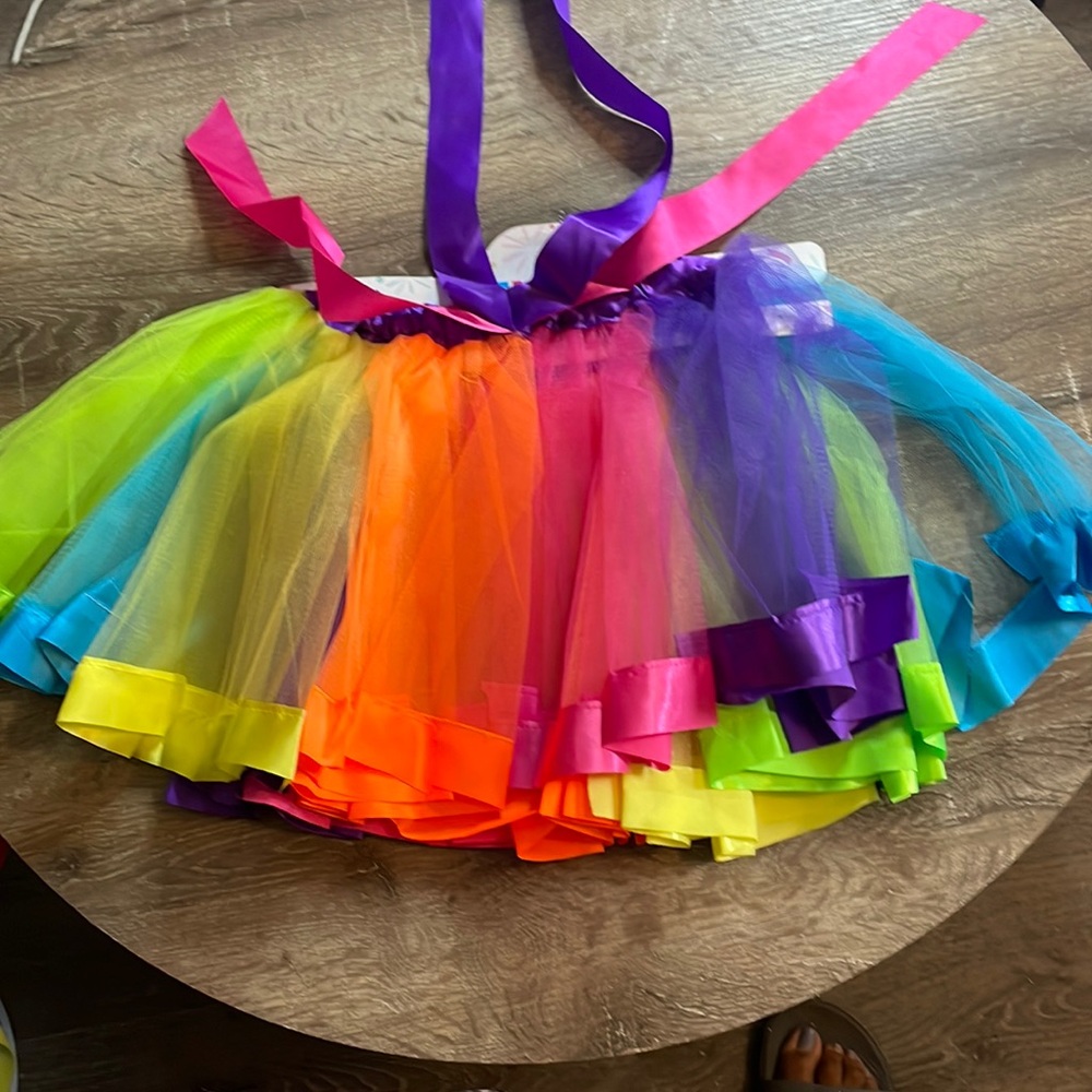 Tutu, Girls 20 inch waist rainbow costume, dance, skate